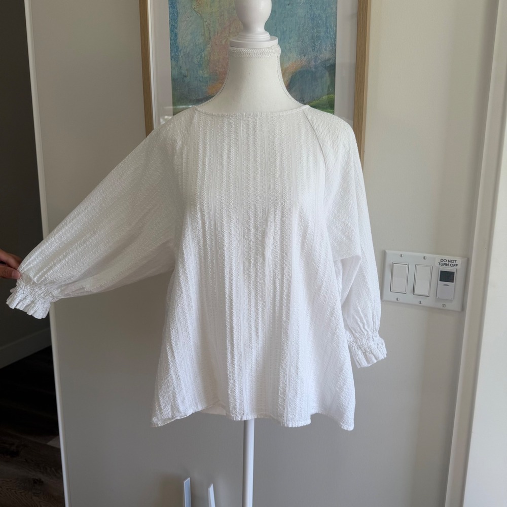 Uniqlo White Textured Dobby Stripe Blouse Smocked Cuff Top Minimalist Womens S